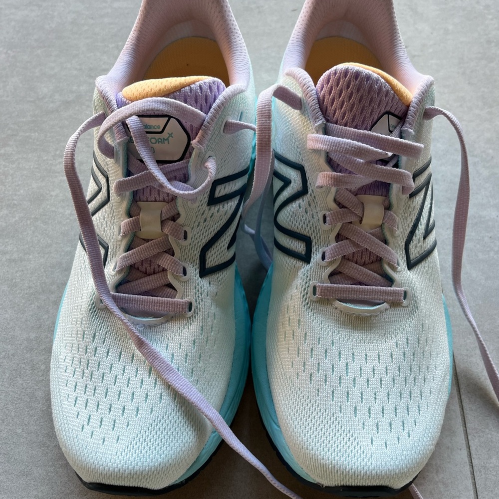 New Balance Freshfoam 880 women’s 9